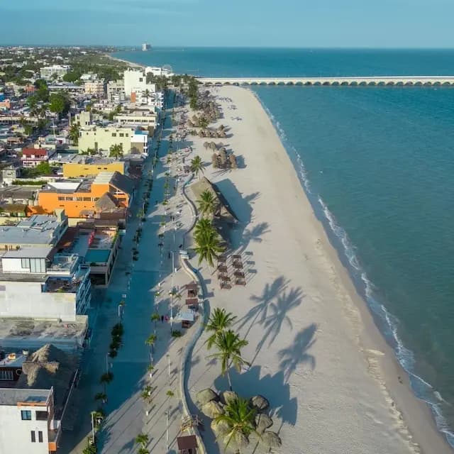 Playa de Progreso, La joya de Yucatán