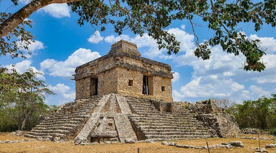 Zona Arqueológica Dzibilchaltún, Yucatán